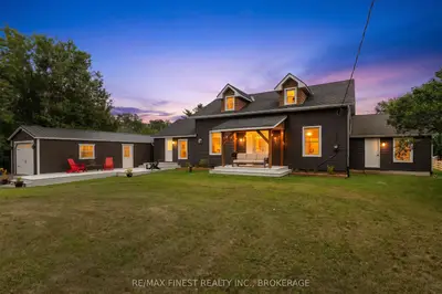 Detached in Kingston