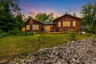 479 Dyers Bay Road, Northern Bruce Peninsula, On N0h 1z0