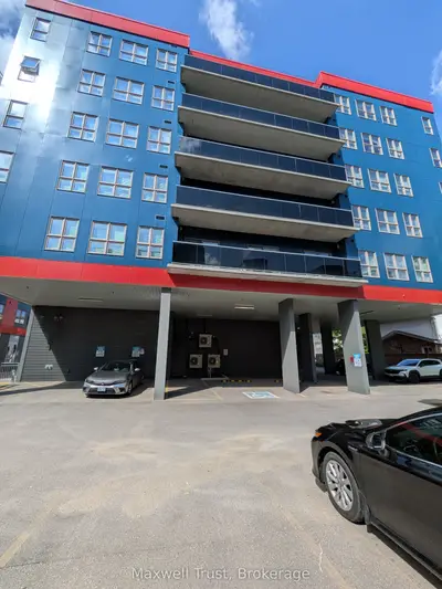 Condo Apartment in Waterloo