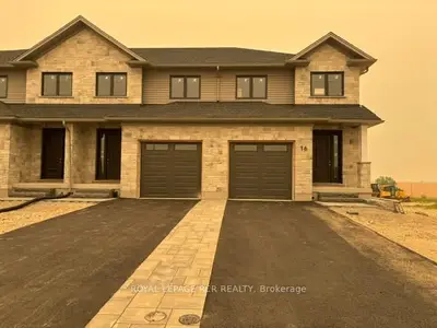18 Reid Hill Drive, Mapleton, On N0g 1p0