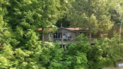 106 Kapikog South Road, The Archipelago, On P0g 1g0