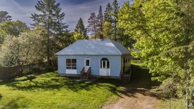 Detached in Seguin
