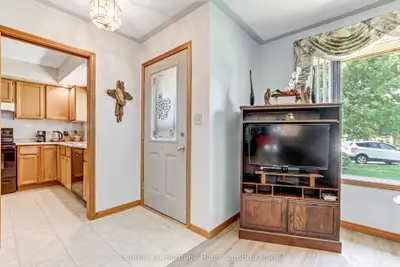 27 O'rourke Place, Woodstock, On N4s 8t9