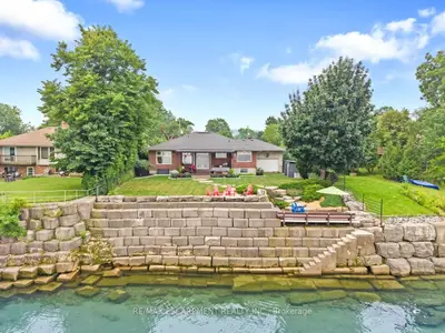Detached in Grimsby
