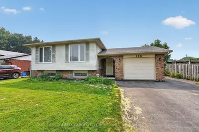 Detached in Haldimand