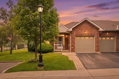98 Sunibel Drive 74, Hamilton, On L0r 1w0
