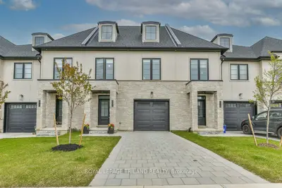 Att/Row/Townhouse in London South