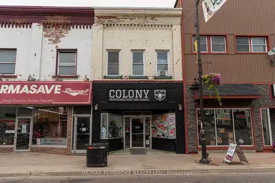 109 Pembroke Street W, Pembroke, On K8a 5m7