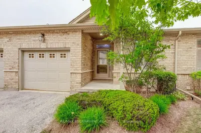 20 Isherwood Avenue 109, Cambridge, On N1r 8p9