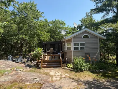 1336 South Morrison Lake Road 11 Maple Ridge, Gravenhurst, On P0e 1n0
