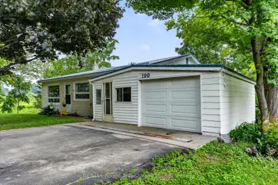 Detached in Cramahe