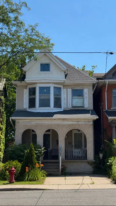 317 Queen Street S, Hamilton, On L8p 3t6