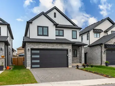 2206 Southport Crescent, London South, On N6m 0h9