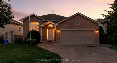 Detached in Windsor