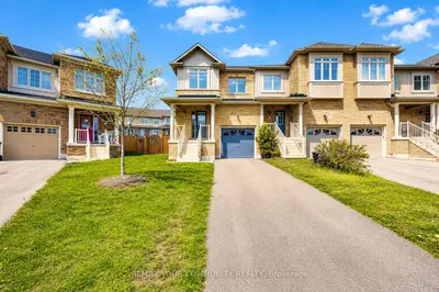 Att/Row/Townhouse in Guelph