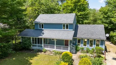 30 Riverside Place, South Bruce Peninsula, On N0h 2g0