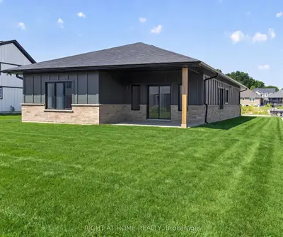 173 Renaissance Drive, St. Thomas, On N5r 0p1