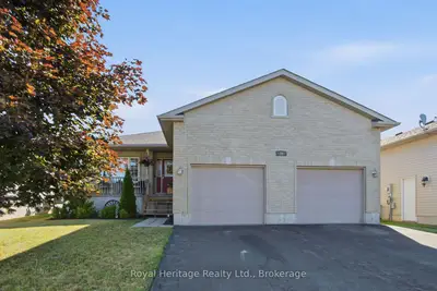 Detached in Quinte West