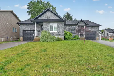 Semi-Detached in Ingersoll