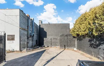 4872 Victoria Avenue, Niagara Falls, On L2e 4c5
