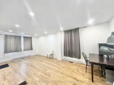 67-67b N Queen Mary Street, Overbrook - Castleheights And Area, On K1k 1x6