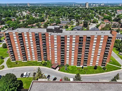 Condo Apartment in Belair Park - Copeland Park and Area