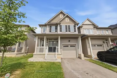 Detached in Brantford