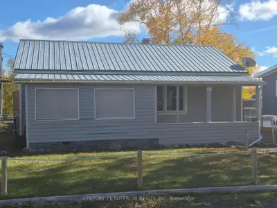 15 W Heron Drive, Manitouwadge, On P0t 2c0