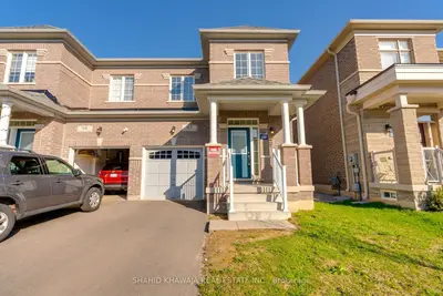 Semi-Detached in Hamilton