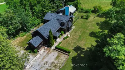 Detached in Trent Lakes