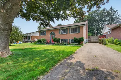 247 Chelsea Road, Kingston, On K7m 3z3