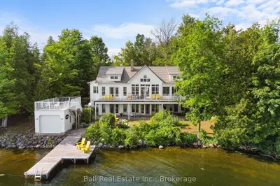 Detached in Trent Lakes