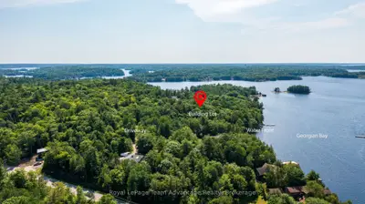 12 Perraults Bay Road, Seguin, On P2a 2x3
