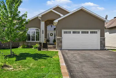 Detached in Drummond/North Elmsley
