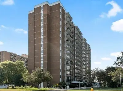 8591 Riverside Drive E 709, Windsor, On N8s 1g3