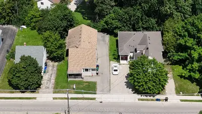 266 Hazel Street, Waterloo, On N2l 3n9