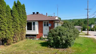 Semi-Detached in North Bay