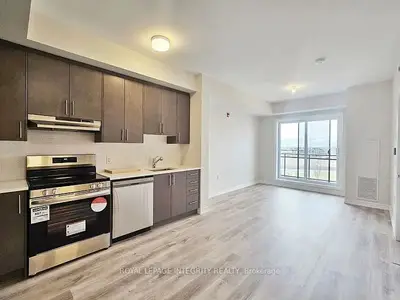 Condo Apartment in Manor Park - Cardinal Glen and Area