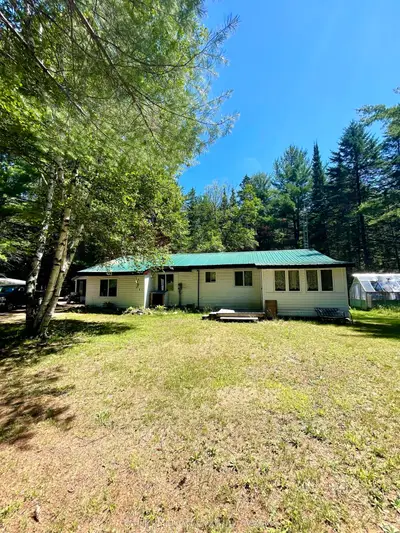19473 41 Highway, Addington Highlands, On K0h 1k0