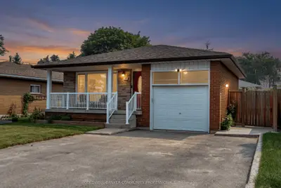 Detached in Hamilton