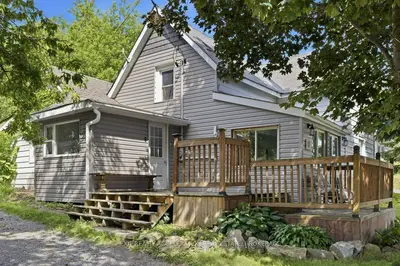 11 Parks Street, Greater Napanee, On K7r 3c1