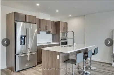 Condo Apartment in Hamilton