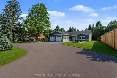 107 Toronto Road, Grey Highlands, On N0c 1e0