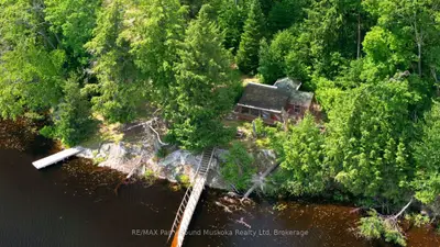 24 South Crane Lake Road, The Archipelago, On P2a 0b7