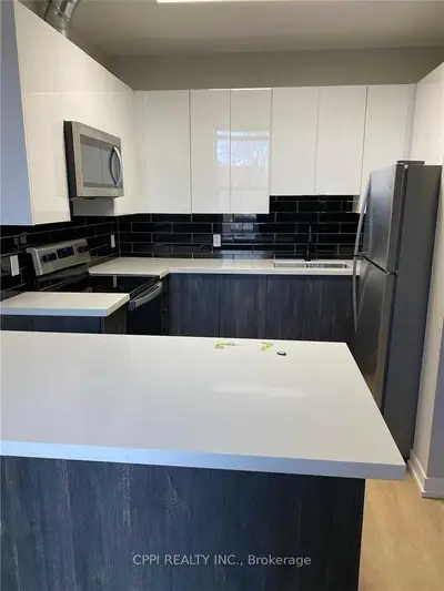 Condo Apartment in Peterborough