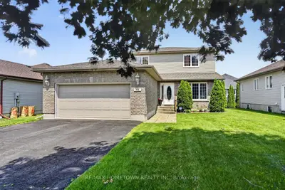 286 Beley Street, Brockville, On K6v 7m8