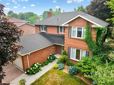 Detached in Kingston