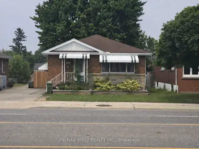 305 Mohawk Road E, Hamilton, On L9a 2j5