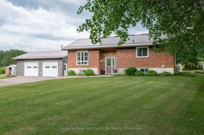 989 Pioneer Road, Chisholm, On P0h 1z0