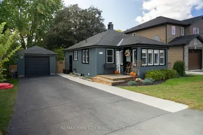 92 Sovereign Street W, Norfolk, On N0e 1y0